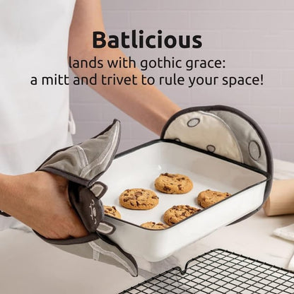 🔥LAST DAY 50% OFF - 🦇Batlicious Oven Mitts & Pot Holders Set